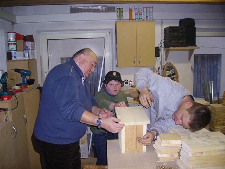 Nistkasten-Bau - Bergwacht Leutschach