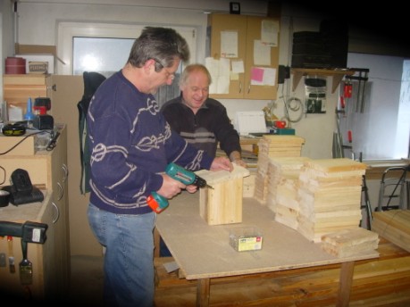 Nistksten-Bau 2009- Bergwacht Leutschach - Klick zum Vergrößern